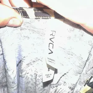 RVCA tropical coconutgirl palm leaf v-neck S tunic thumbnail 3