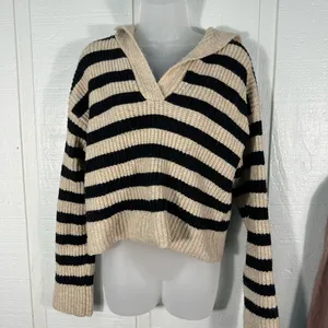 Sincerely Jules Black and Tan Striped Sweater Size Medium NWOT thumbnail 5