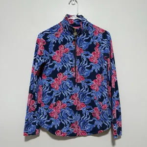 Lilly Pulitzer UPF 50+ Skipper Popover in Low Tide Navy‎ Its Ofishell Blue Pink thumbnail 2