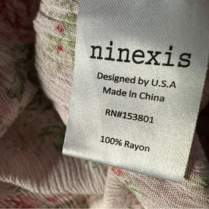 Ninexis Women’s Floral Flutter Sleeve Blouse Pink Small Rayon thumbnail 5