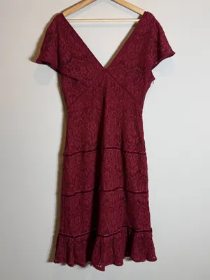 Foxiedox Anthropologie Clarinda Tiered Dress Women's Large Red Lace Formal Party thumbnail 6