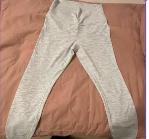 Lululemon Leggings- Wunder Under High Rise 25" thumbnail 1