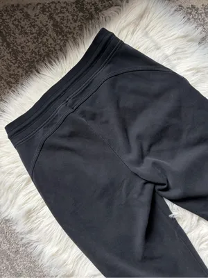 Old Navy Dynamic Fleece joggers thumbnail 10