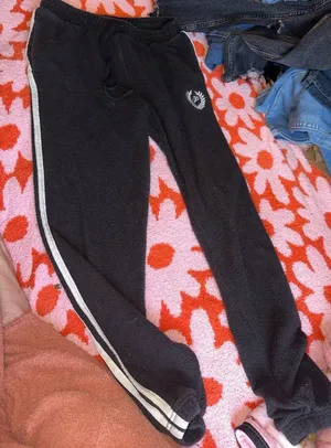 Vs pink black joggers Size XS thumbnail 1