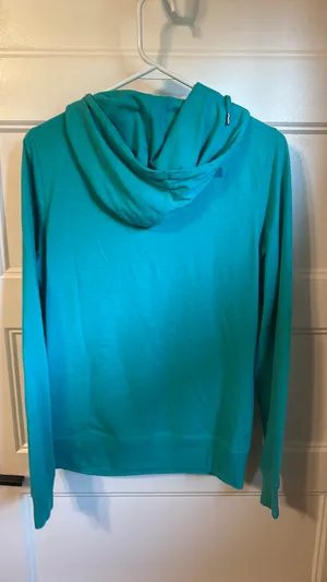North face pullover  thumbnail 2