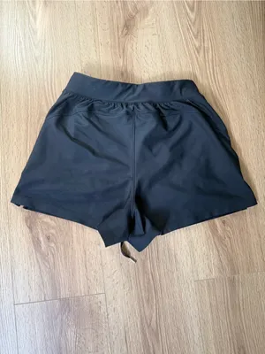 Old Navy Black Athletic‎ Pull‑Tie Shorts thumbnail 2