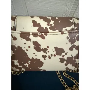 Steve Madden Cow Print Micro Crossbody Bag Brown White Gold Studded Mini Handbag thumbnail 7