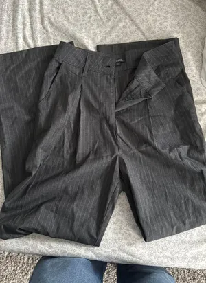 Target Gray Dress Pants Size 6 thumbnail 1