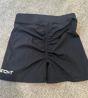 ECHT Shorts Scrunch thumbnail 2