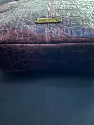 Joelle Hawkins Women’s Croc-Embossed Crossbody Bag Burgundy thumbnail 10