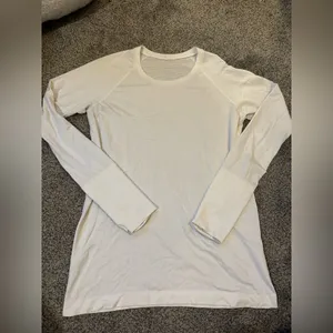 Lululemon Swiftly Tech Long Sleeve thumbnail 1