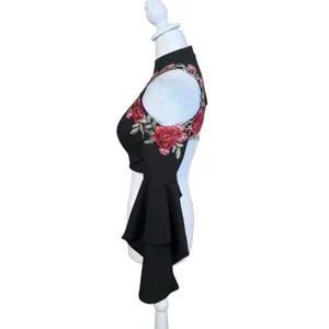 La Femme Black Floral Appliqué Cropped Bell Sleeve Cold Shoulder‎ Top Size 00 thumbnail 6