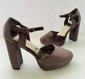Velvet Ankle Strap Block Heel Platform Shoes Sz 9.5 Night Out Y2K Retro Glam thumbnail 1