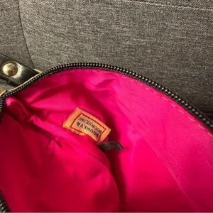 Dooney & Bourke Nylon Small‎ Crossbody Purse Bag thumbnail 6