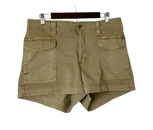 Old Navy Tan Cotton Blend Patch Pocket Shorts‎ Size Large thumbnail 1