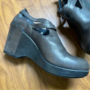 Dansko Franka Wedge Booties Brown Leather Cutout Heel Clogs Strap size 39 thumbnail 10