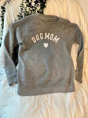 Dog Mom Gray Sweatshirt Crewneck Pullover Size S/M thumbnail 2