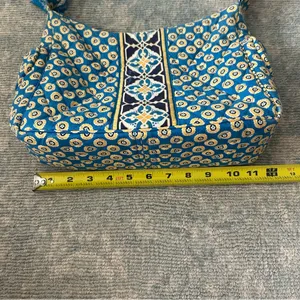 Vera Bradley Riviera Blue Adjustable Strap On The Go Crossbody Purse Bag thumbnail 9