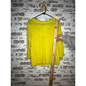 ATHLETA | women yellow open back athletic top thumbnail 5