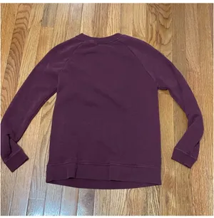 Women’s Nike Crew Neck Sweatshirt XS thumbnail 5