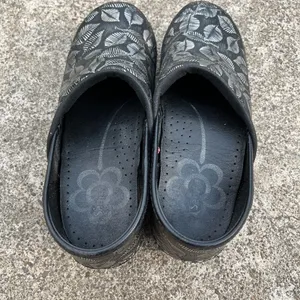 Sanita Hampden Clog Black Size 7.5 thumbnail 2