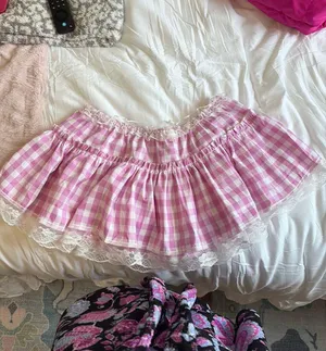 Pink gingham skirt Amazon thumbnail 2