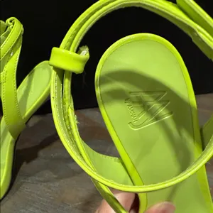 New AAJ‎ by Adminah Neon Green Strappy Stiletto Sandals – Size 7 thumbnail 6