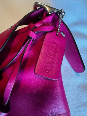 Coach Leather Vintage Shoulder Bag in Fuchsia thumbnail 11