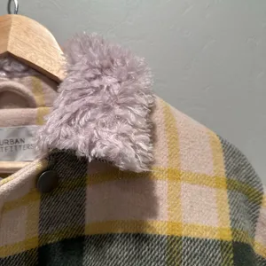 Urban Outfitters Green Yellow Cream Plaid Sherpa Collar Trucker Jacket‎ Sz Small thumbnail 6