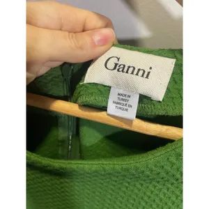 Ganni Textured‎ Mini Dress Womens XS Green Short Sleeve Pleated Fit Flare Scandi thumbnail 4