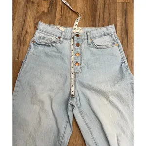 Women's‎ High-Rise Vintage Straight Jeans - Universal Thread™ Siz 6/28R thumbnail 11