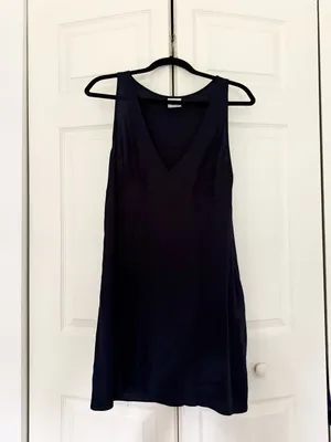 Aritzia Sunday Best Theo Dress Navy Blue V-Neck Mini Fit & Flare Dress Medium thumbnail 4