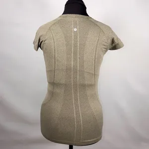 Women’s Lululemon Heathered Fatigue Green Swiftly Tech Crew Neck Tee Size 6 thumbnail 3