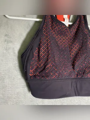 Lululemon High Neck Black Red Laser Cut Sports‎ Bra size 6 outdoor Sporty thumbnail 2