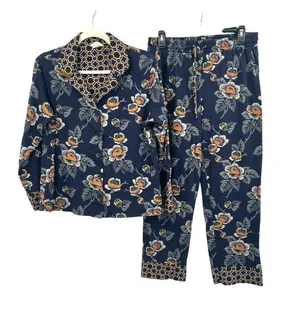 Vera Bradley Dottie Leaf Floral Pajama Set Navy Blue Size Medium thumbnail 1