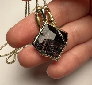 Kendra Scott Arlet Pendant Necklace Gold Tone Brown / Black Glass With Charms thumbnail 8