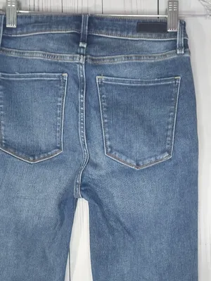 Abercrombie & Fitch Simone High-Rise Distressed Casual Ankle Skinny Jeans thumbnail 8