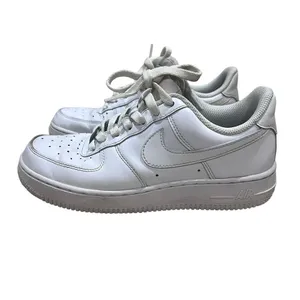 Nike Air‎ Force 1 Triple White DD8959-100 Womans US 7 EU 38 Leather Sneaker Shoe thumbnail 5