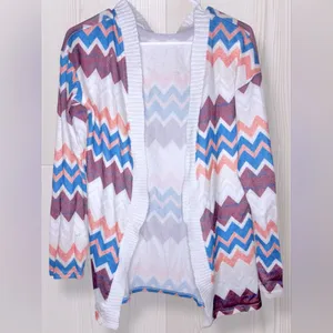 Women’s Chevron Pattern Cardigan thumbnail 2