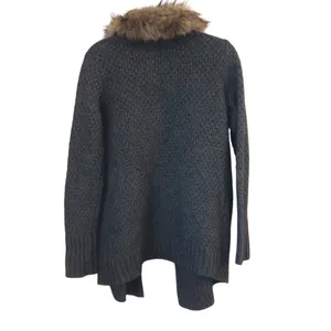 Joie Jamilee Gray Yak Wool Knit Faux Fur Collar Women’s Cárdigan Sweater Small thumbnail 5