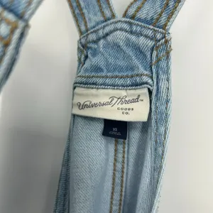 Universal Threads Denim Overall Dress Jumper Light Wash Pockets Sleeveless Sz XL thumbnail 9