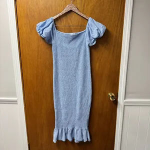 Baltic Born Alana Smocked Puff Sleeve Off the Shoulder Midi Light Blue Large thumbnail 13