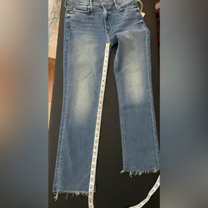 NWT MOTHER Denim Mid Rise Dazzler Ankle Fray Jeans Riding Cliffside Size 29 thumbnail 6