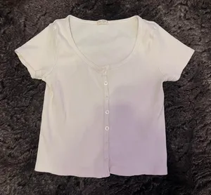 Brandy Melville button up shirt   thumbnail 1