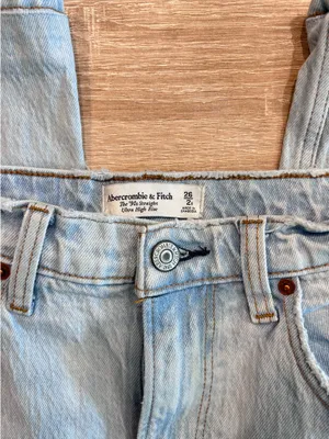 Abercrombie Jeans 90s Ultra High-Rise thumbnail 2
