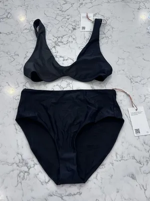NWT Quince Black Italian Plunge Bikini Top & High Rise Bottoms Size Small thumbnail 1