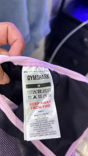 Gymshark sports bra thumbnail 3