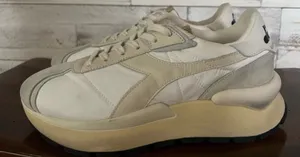 DIADORA Gender Inclusive Mercury Elite Water Resistant Sneaker in Size 6 5. (Wo) thumbnail 1