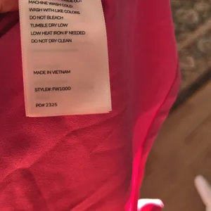 FIGS Catarina One-Pocket Nurse Scrub Top Pink XXL thumbnail 8