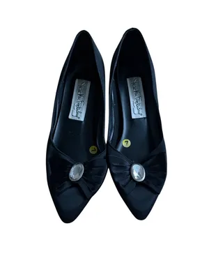 DIANE VON FURSTENBERG Vintage Black Bow Kitten Heels Size 7 thumbnail 9